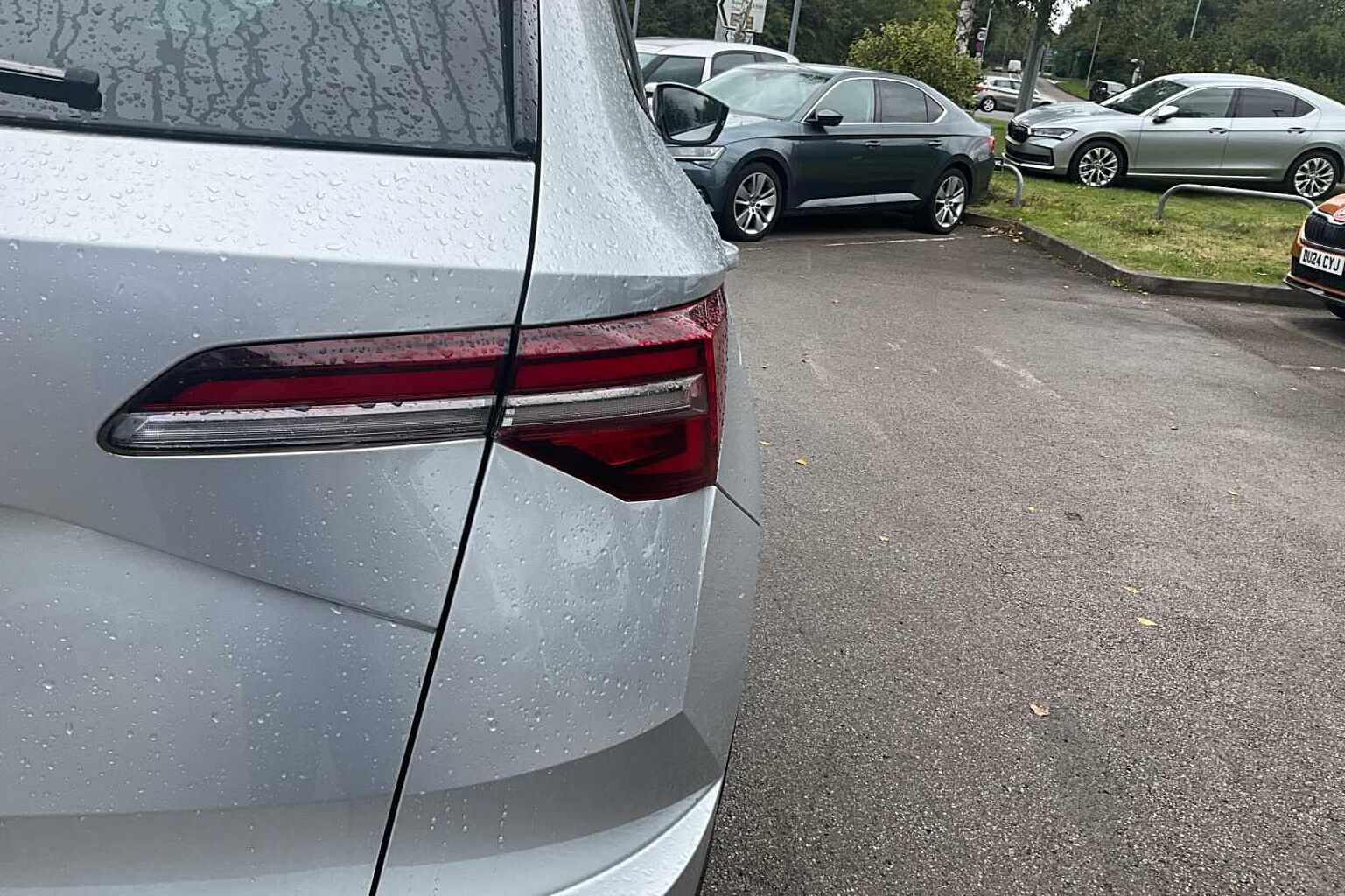 SKODA KAROQ 1.0 TSI SE Drive 5dr