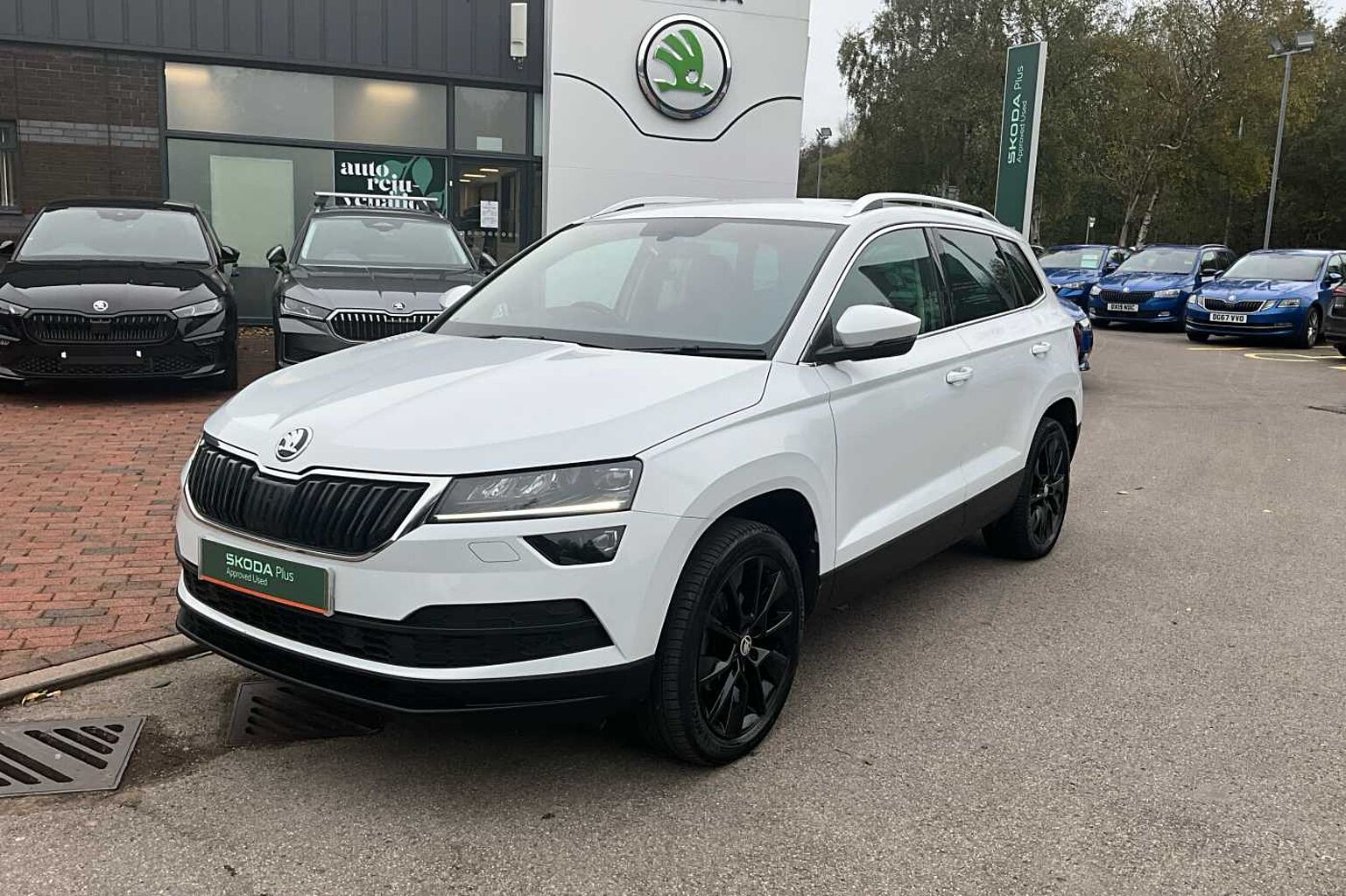 SKODA KAROQ 1.5 TSI SE L 5dr